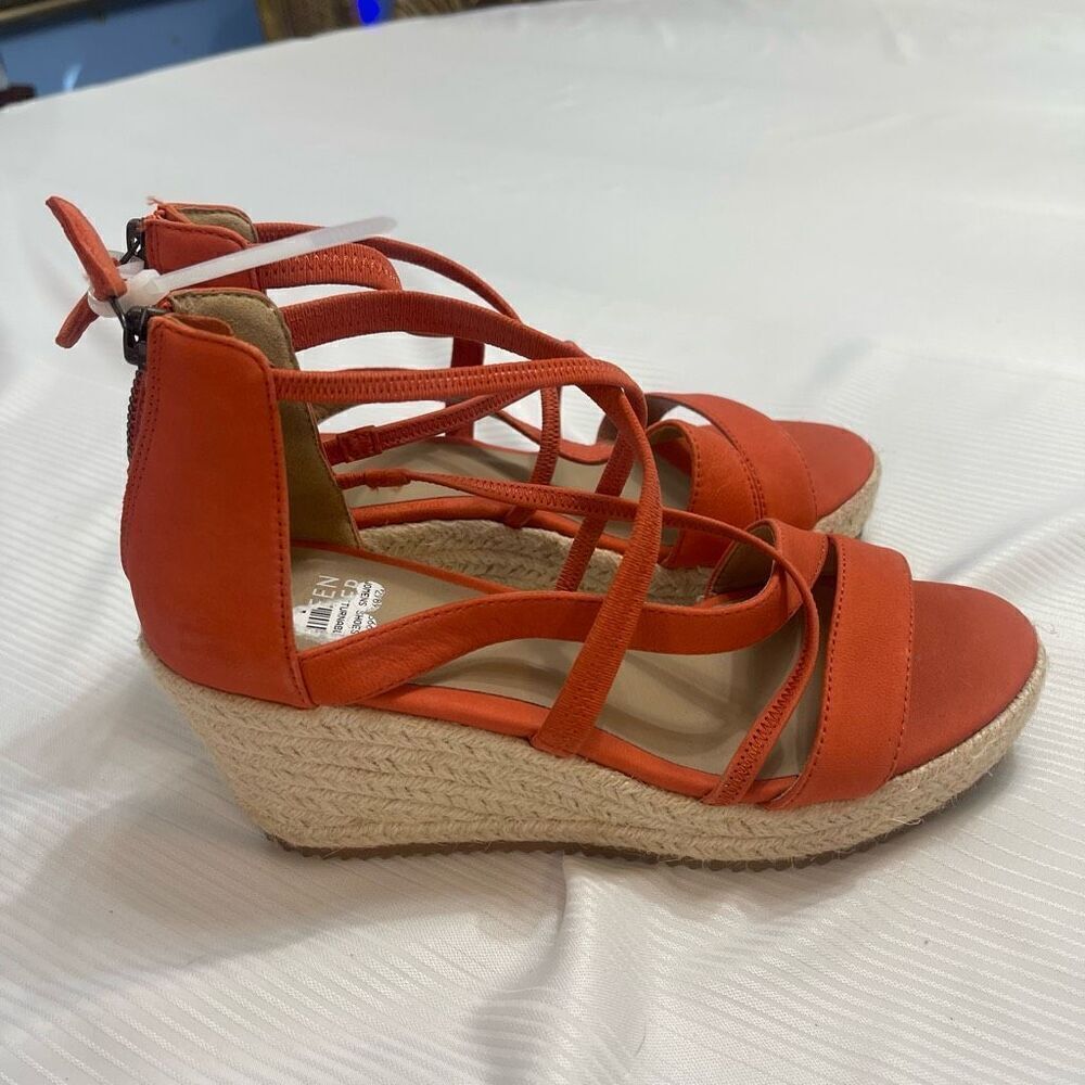 Eileen Fisher Wanda Wedge Strappy Sandals Orange Leather Zip Back Size 6 New